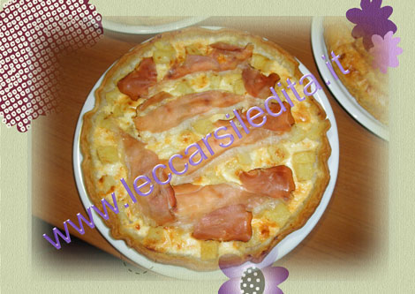 Torta salata con stracchino patate e speck